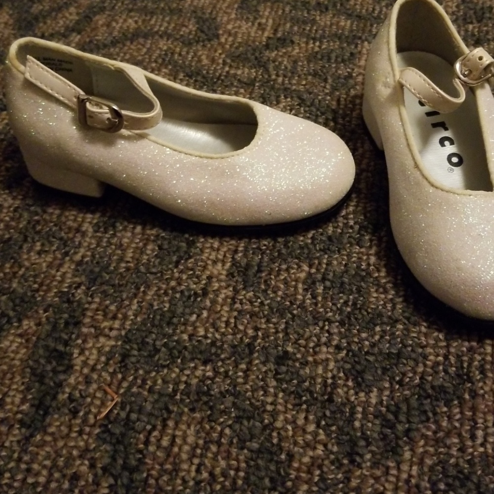 Toddler shoes